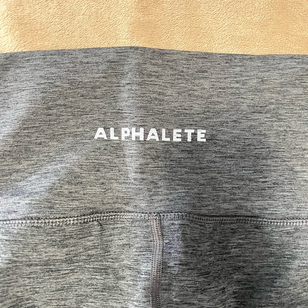 Alphalete OG REVIVAL leggings.
